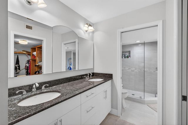 5380 N Ocean Drive 12e, Singer Island, FL 33404