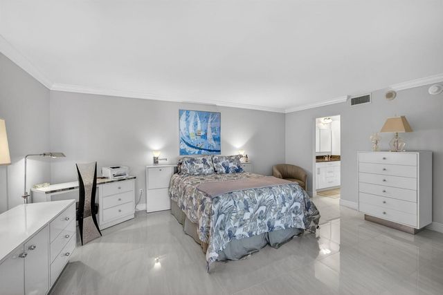 5380 N Ocean Drive 12e, Singer Island, FL 33404