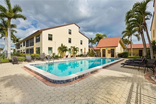 5103 Sunnybrook CT # 2, Cape Coral, FL 33904