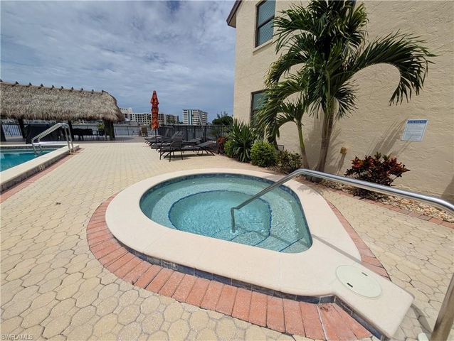 5103 Sunnybrook CT # 2, Cape Coral, FL 33904
