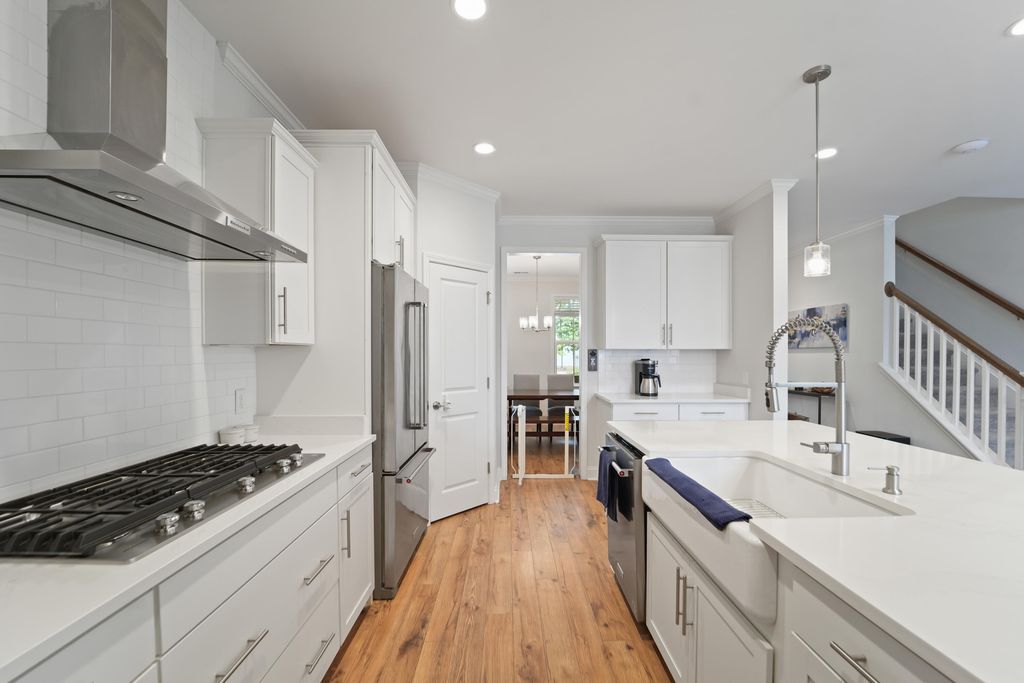 Image 11 of property listing at 1806 Swing Lane, Johns Island, SC 29455