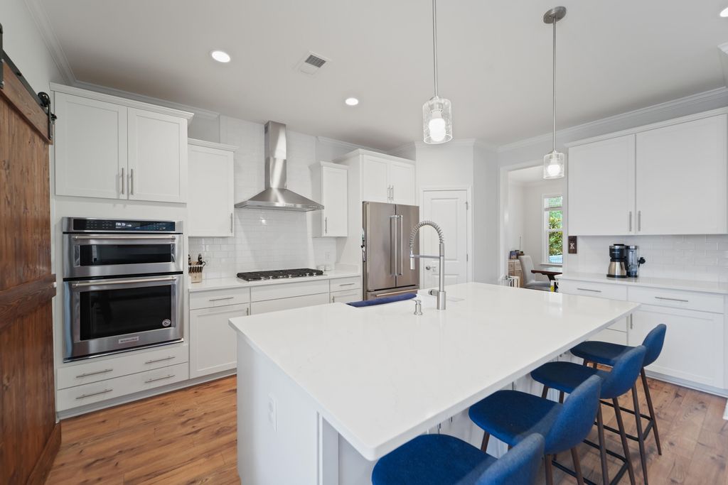 Image 12 of property listing at 1806 Swing Lane, Johns Island, SC 29455