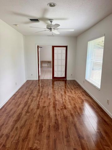 147 Sunflower Circle, Royal Palm Beach, FL 33411