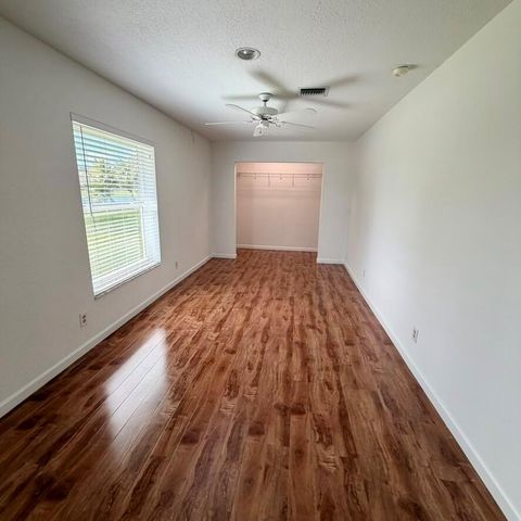 147 Sunflower Circle, Royal Palm Beach, FL 33411