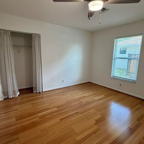 147 Sunflower Circle, Royal Palm Beach, FL 33411