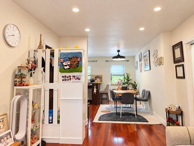 14742 72nd Avenue 191B, Flushing, NY 11367