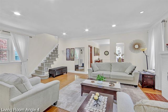 11116 76th Drive, Forest Hills, NY 11375