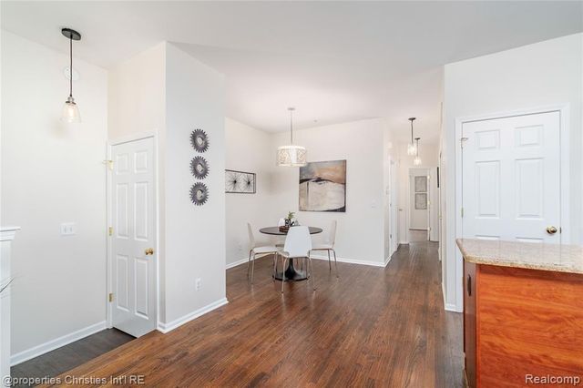 25558 Portico Lane, Novi, MI 48375