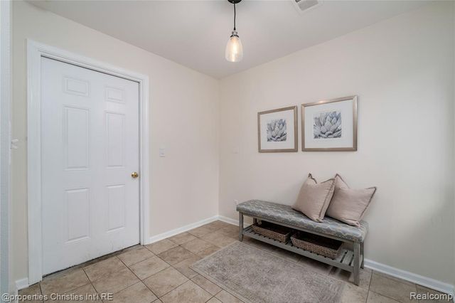 25558 Portico Lane, Novi, MI 48375