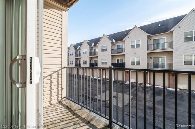 25558 Portico Lane, Novi, MI 48375