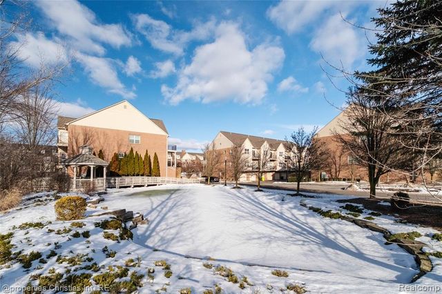 25558 Portico Lane, Novi, MI 48375