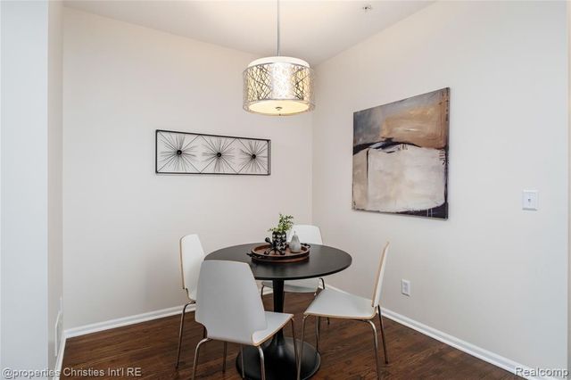 25558 Portico Lane, Novi, MI 48375