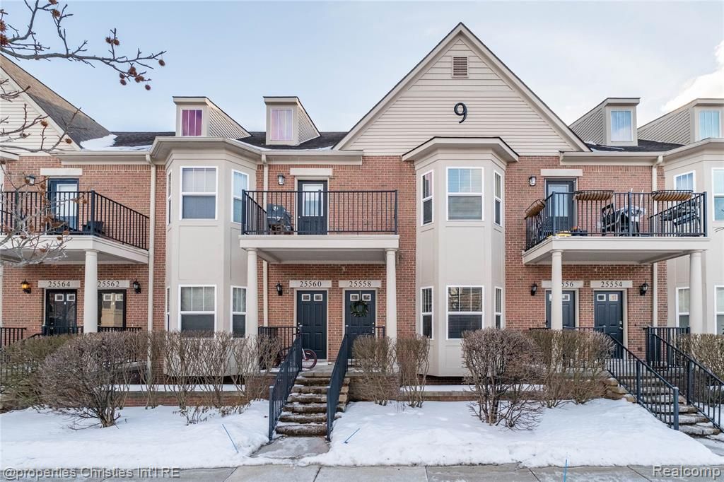 25558 Portico Lane, Novi, MI 48375