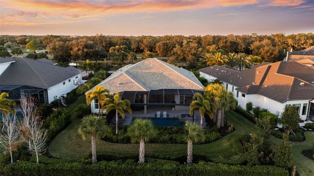 8853 COLONELS COURT, Sarasota, FL 34240