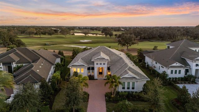 8853 COLONELS COURT, Sarasota, FL 34240