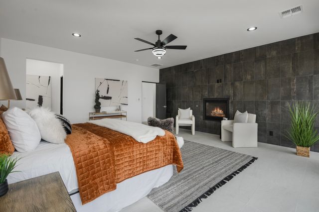 1215 Coronado Road, Corrales, NM 87048