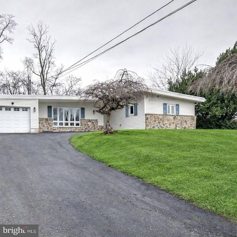 904 S CHESTER RD, West Chester, PA 19382