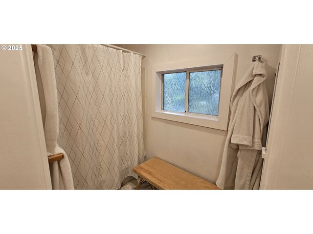 32700 Se LEEWOOD Ln 41, Boring, OR 97009