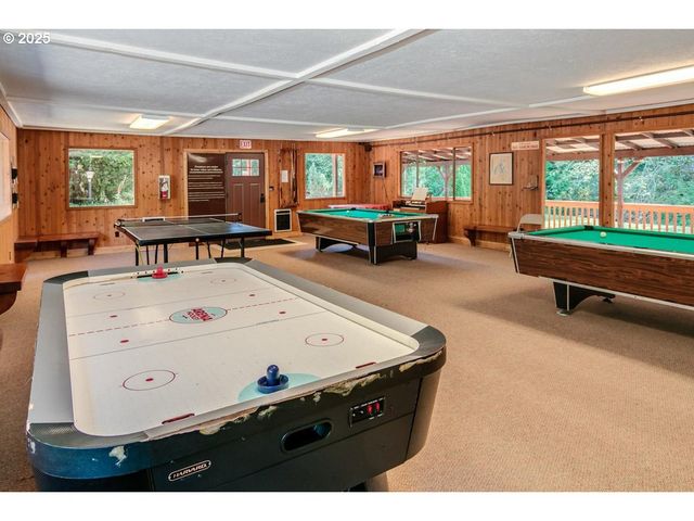 32700 Se LEEWOOD Ln 41, Boring, OR 97009