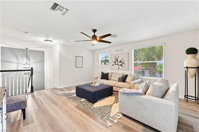 14658 Fern Lake CT, Naples, FL 34114