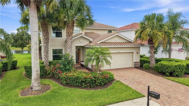 14658 Fern Lake CT, Naples, FL 34114