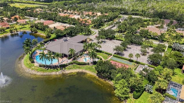 14658 Fern Lake CT, Naples, FL 34114