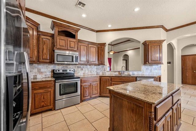 11249 NE Jere Layne, Elgin, OK 73538