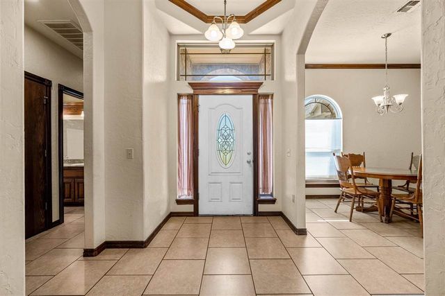 11249 NE Jere Layne, Elgin, OK 73538