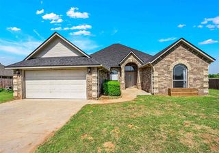 11249 NE Jere Layne, Elgin, OK 73538