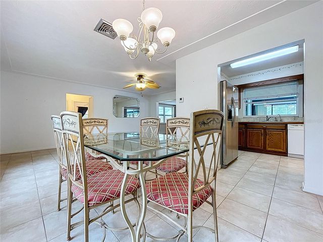 1002 BAY BREEZE TERRACE, Largo, FL 33770