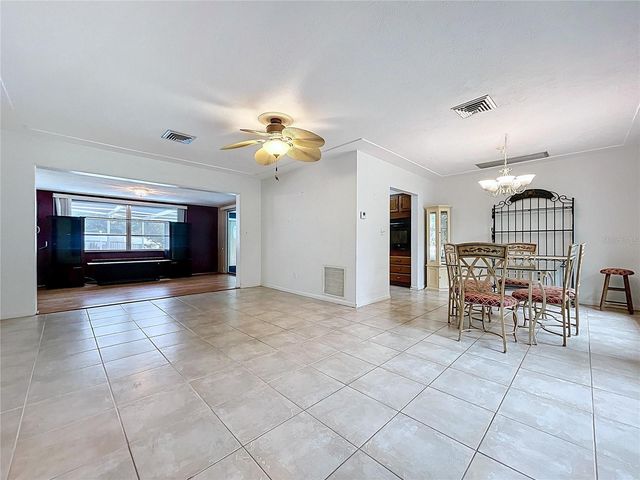 1002 BAY BREEZE TERRACE, Largo, FL 33770