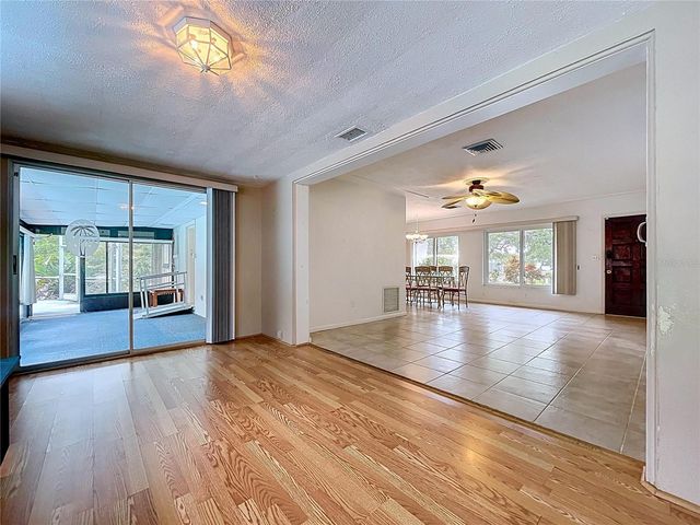 1002 BAY BREEZE TERRACE, Largo, FL 33770