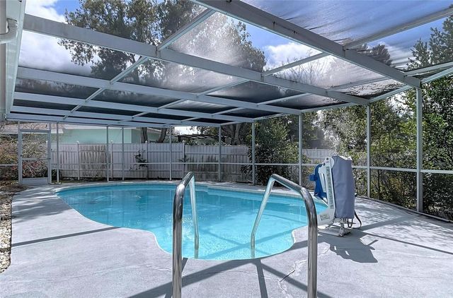 1002 BAY BREEZE TERRACE, Largo, FL 33770