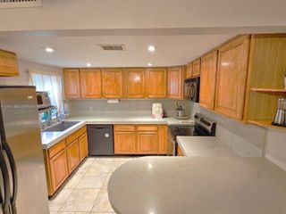 917 N 26th Ave, Hollywood, FL 33020