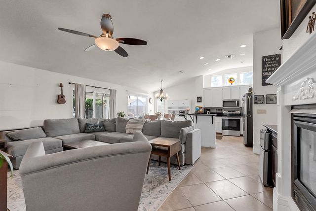 4212 Bahlke Ct, Salida, CA 95368