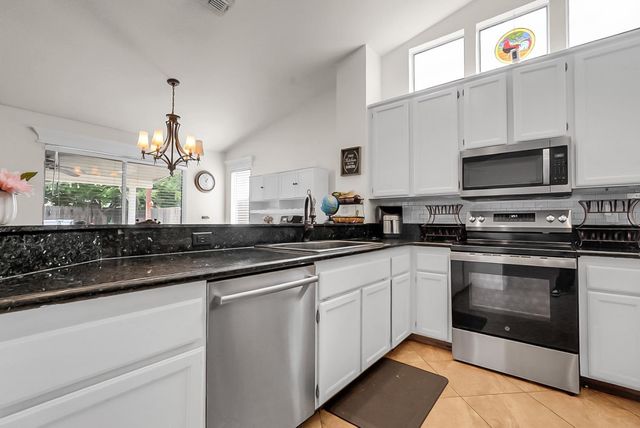 4212 Bahlke Ct, Salida, CA 95368