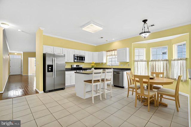 84 RAINFLOWER LA, West Windsor, NJ 08550