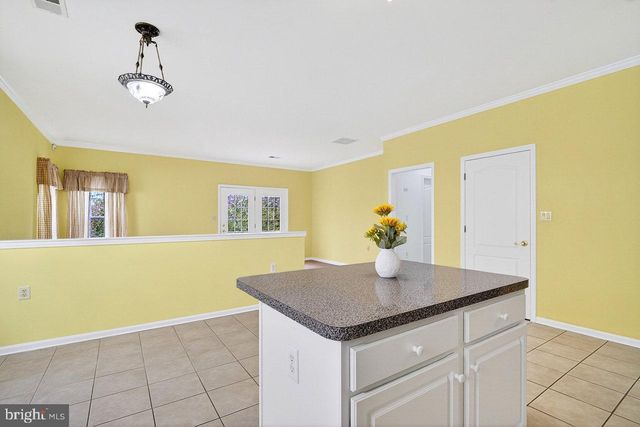 84 RAINFLOWER LA, West Windsor, NJ 08550