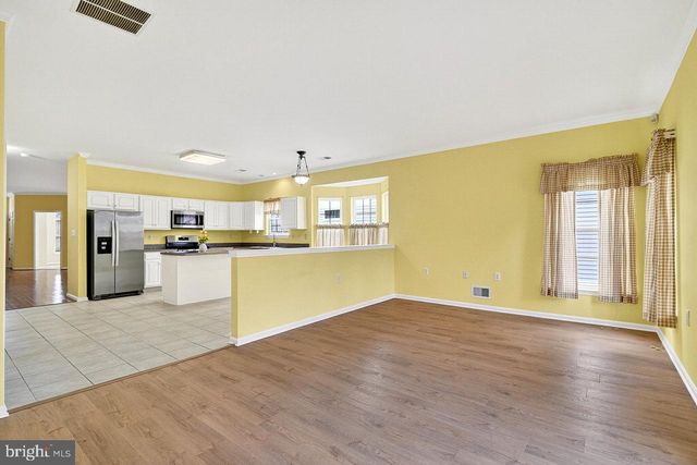 84 RAINFLOWER LA, West Windsor, NJ 08550