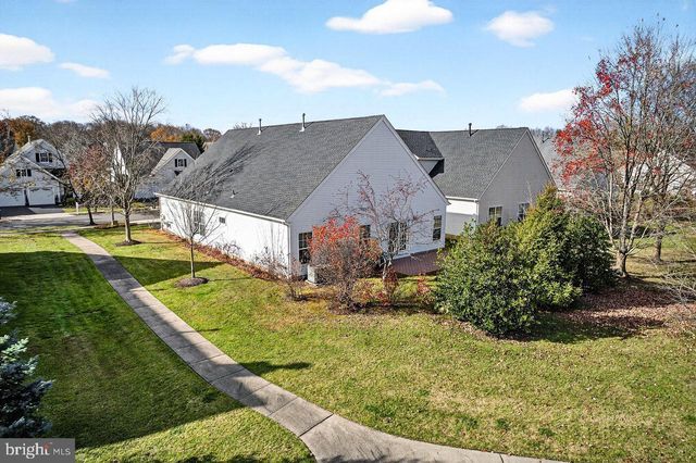 84 RAINFLOWER LA, West Windsor, NJ 08550