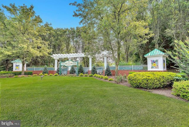 84 RAINFLOWER LA, West Windsor, NJ 08550