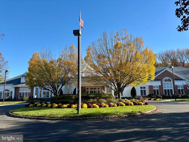 84 RAINFLOWER LA, West Windsor, NJ 08550