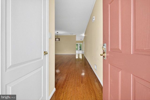 84 RAINFLOWER LA, West Windsor, NJ 08550