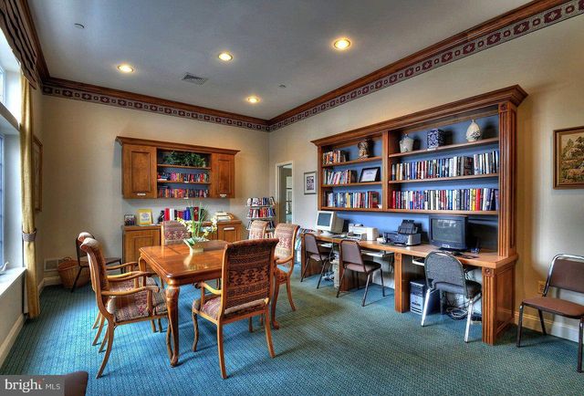 84 RAINFLOWER LA, West Windsor, NJ 08550