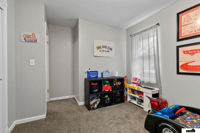 6120 Holdrege Street, Lincoln, NE 68505