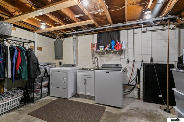 6120 Holdrege Street, Lincoln, NE 68505