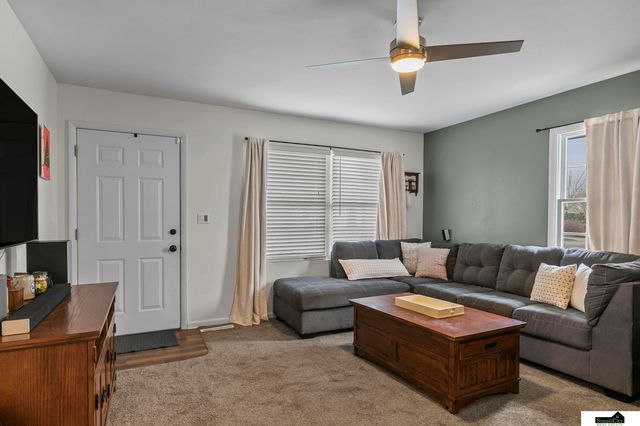 6120 Holdrege Street, Lincoln, NE 68505