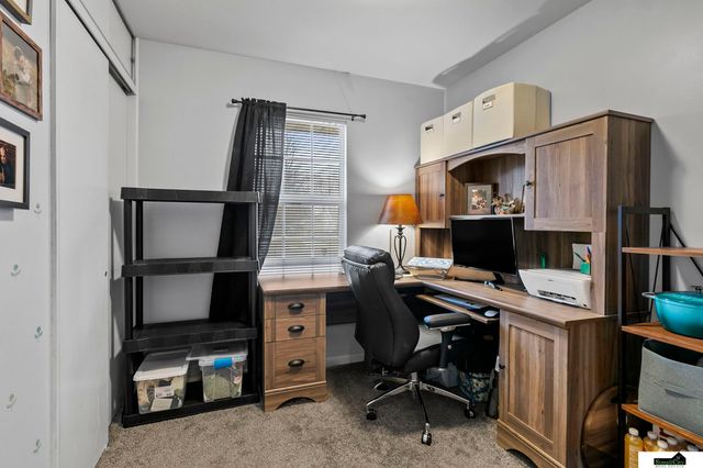 6120 Holdrege Street, Lincoln, NE 68505