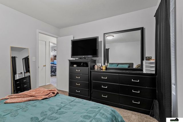 6120 Holdrege Street, Lincoln, NE 68505