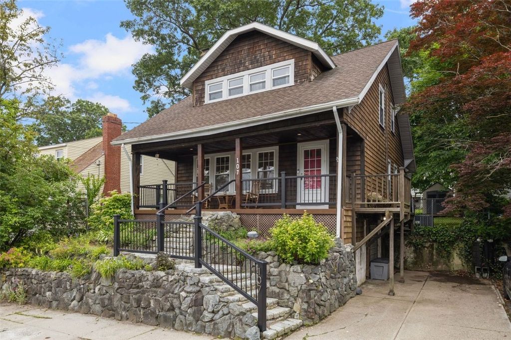 107 Sheffield Avenue, Pawtucket, RI 02860